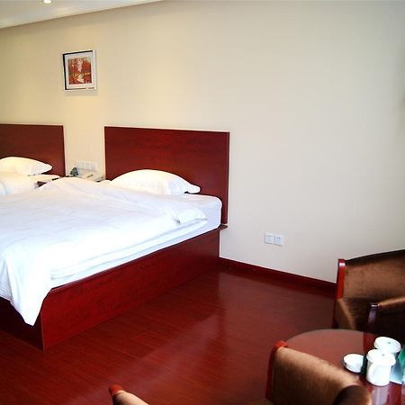 Greentree Inn Huai'An Bus Station Golden Eagle Xinya Huaihai Road Business Hotel Exterior foto